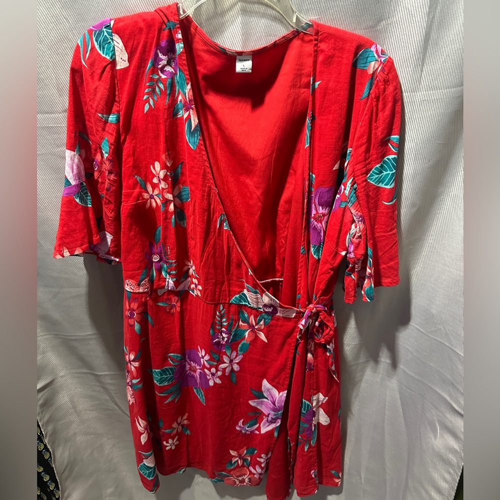 Old Navy large red floral wrap dress